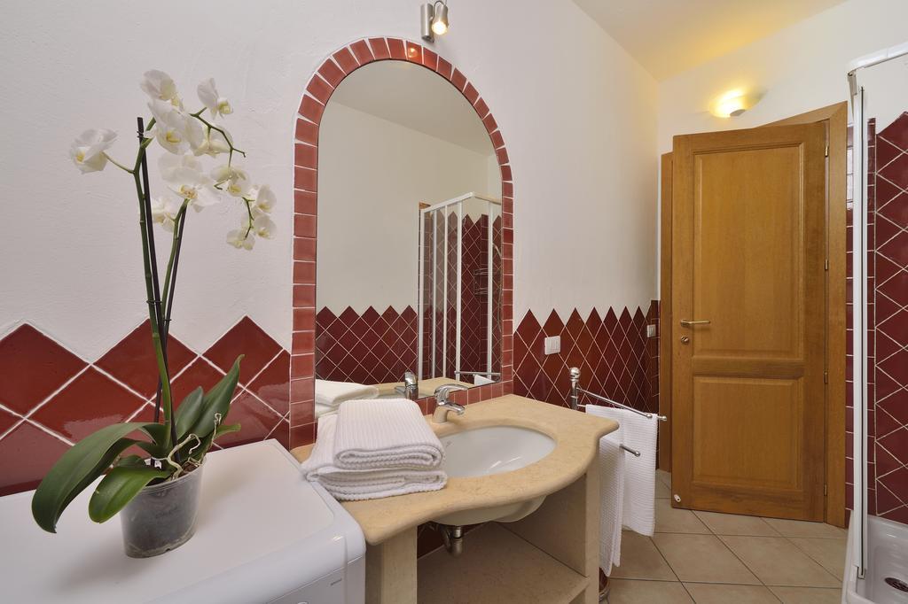 Residence Le Zagare San Teodoro  Dış mekan fotoğraf