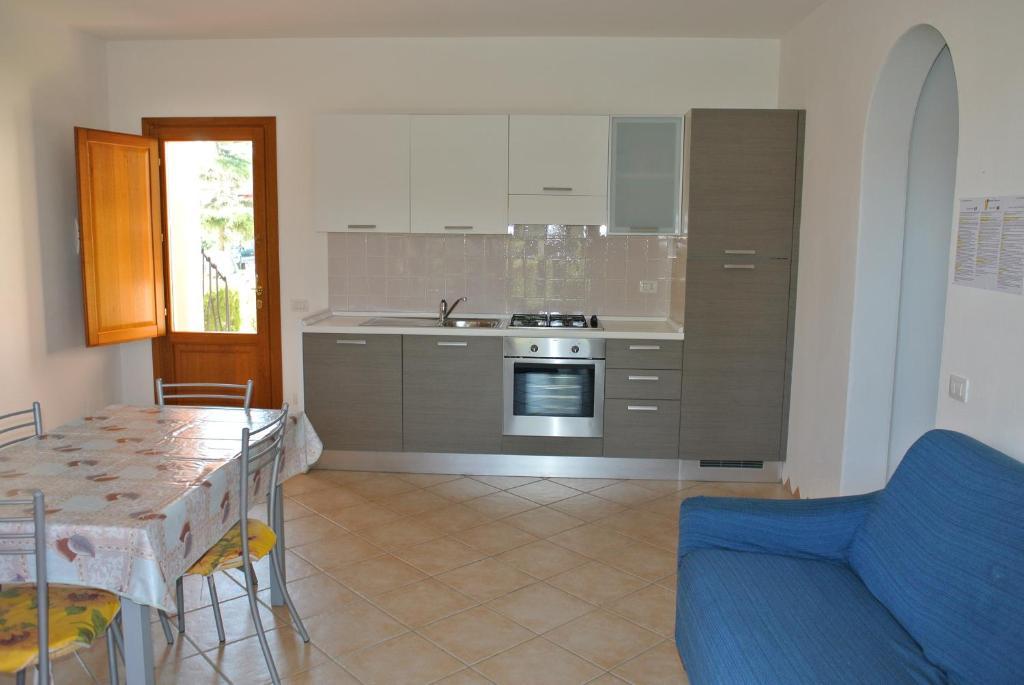 Residence Le Zagare San Teodoro  Oda fotoğraf