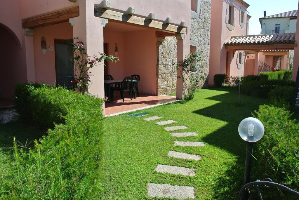 Residence Le Zagare San Teodoro  Oda fotoğraf