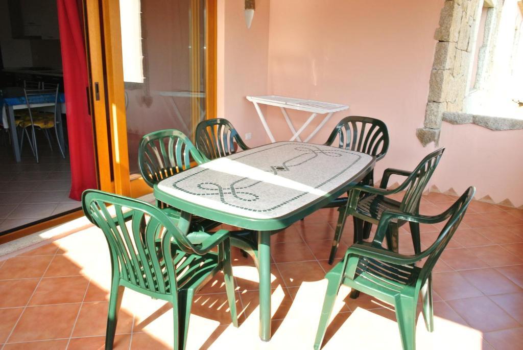 Residence Le Zagare San Teodoro  Oda fotoğraf