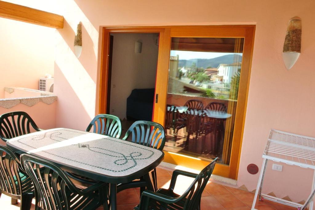 Residence Le Zagare San Teodoro  Oda fotoğraf