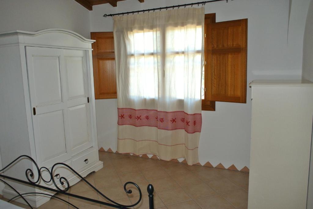 Residence Le Zagare San Teodoro  Oda fotoğraf