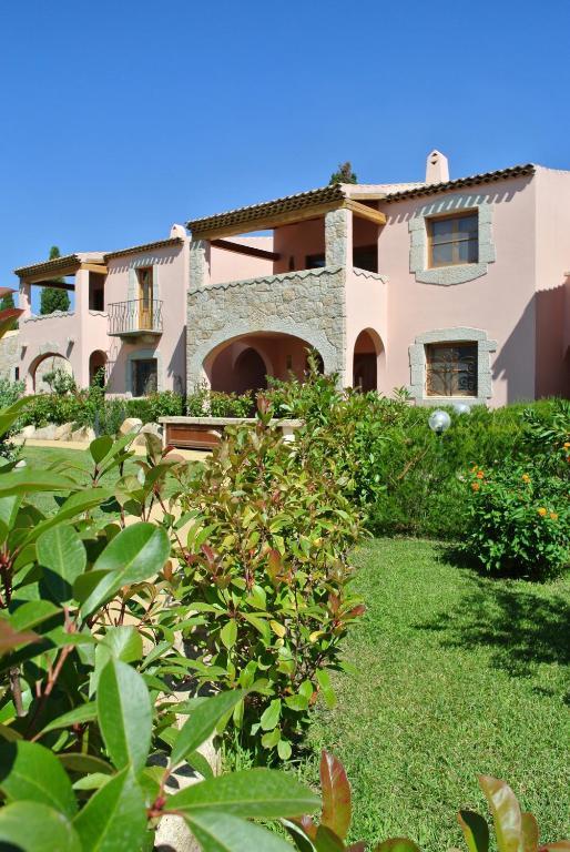 Residence Le Zagare San Teodoro  Oda fotoğraf